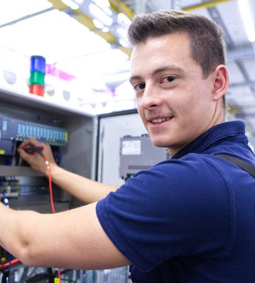 Elektroniker/-in für Betriebstechnik