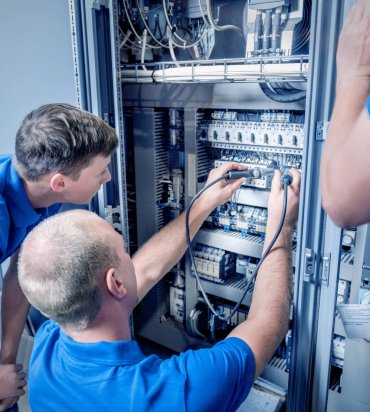 Elektroniker/-in für Betriebstechnik