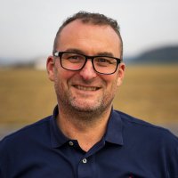 Ansprechpartner Elektro Enzinger GmbH: Thomas Simmeit